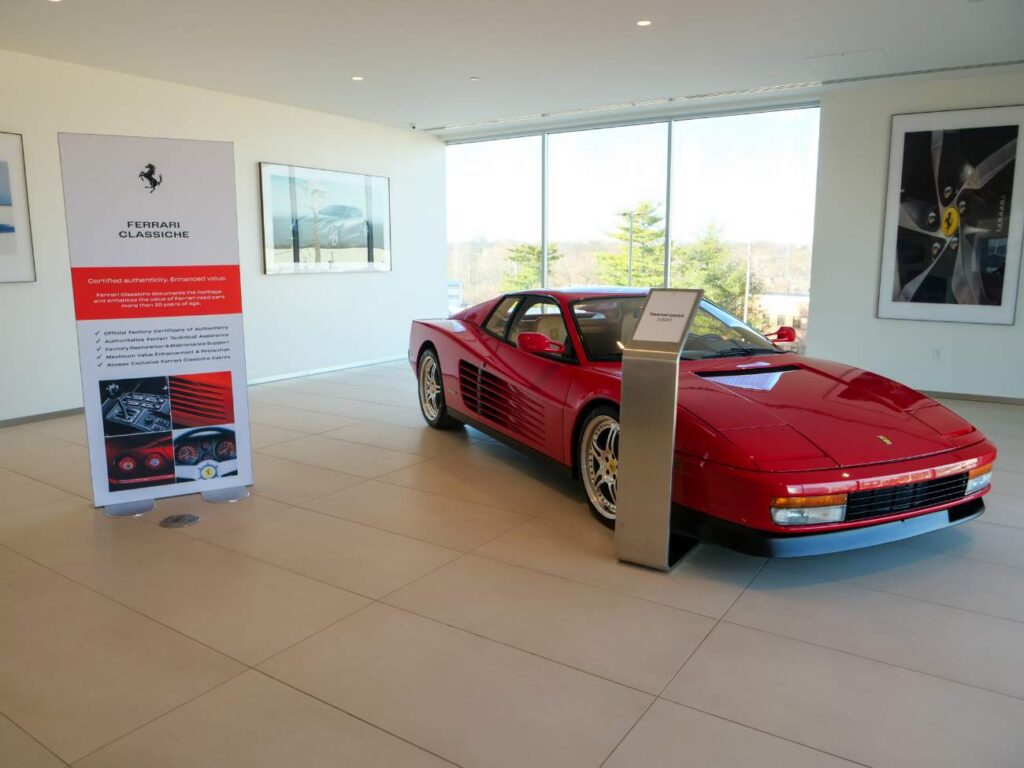 Cavallino Rosso St Louis
